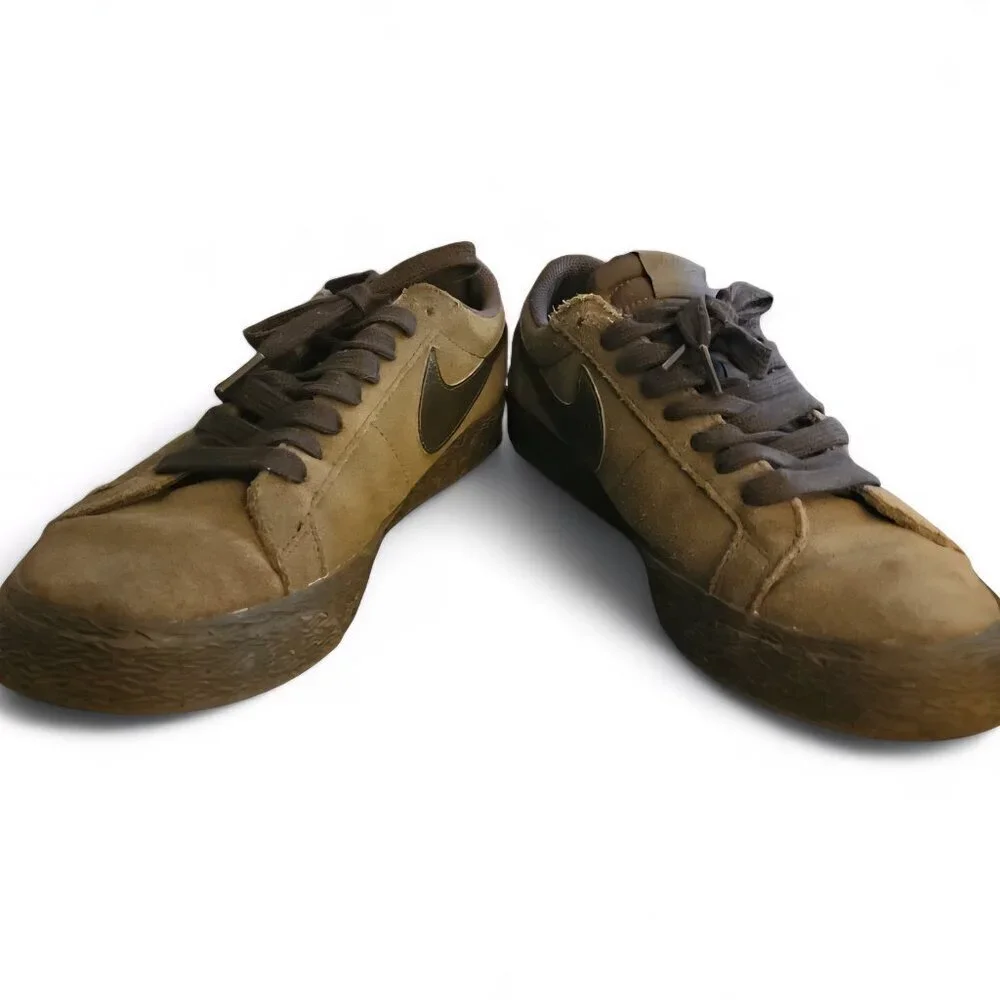 Nike SB Zoom Blazer Low skate shoe Suede Green Sequoia Lace up Sz 8.5 864347-301 - Picture 2 of 7